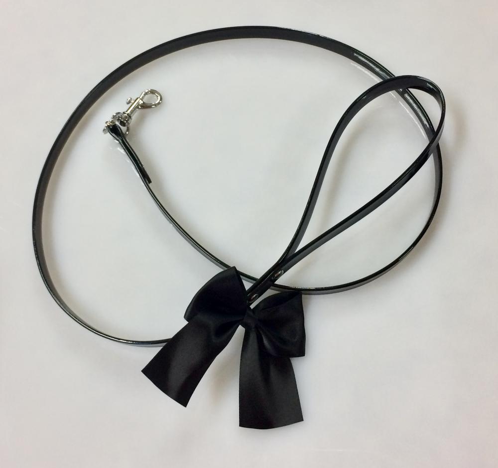 leash cleo - leash cleo